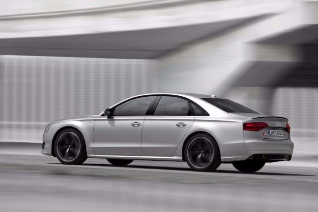 Audi S8 Plus