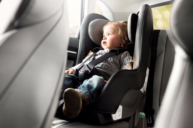 Sillas infantiles para coches