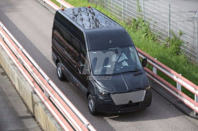 Mercedes Sprinter 2018 - foto espía