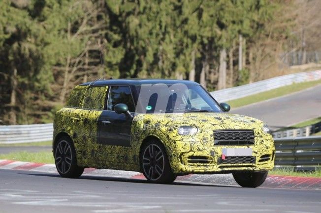 MINI Countryman JCW 2017 - foto espía