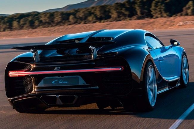 Bugatti Chiron - posterior