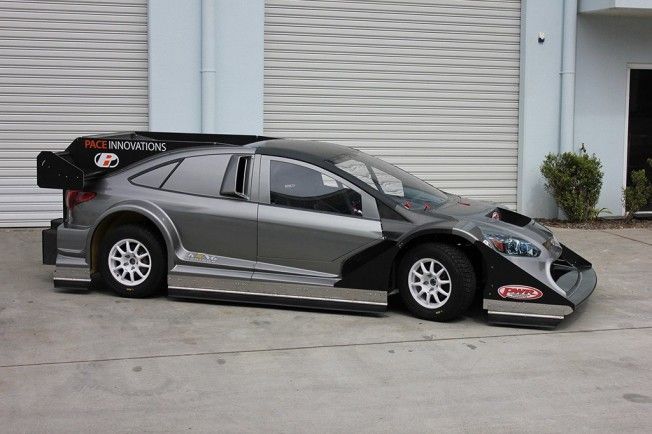 Ford Focus con motor del Nissan GT-R