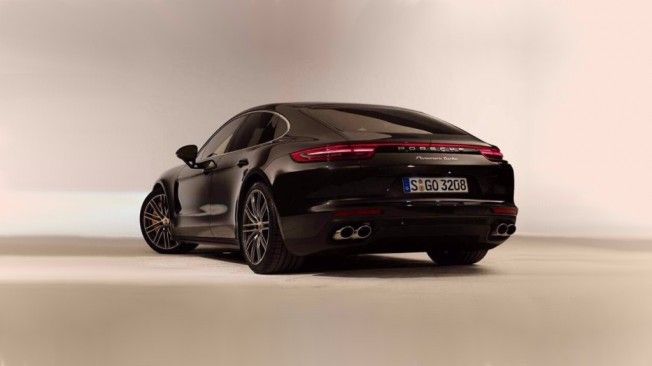 Porsche Panamera Turbo 2017