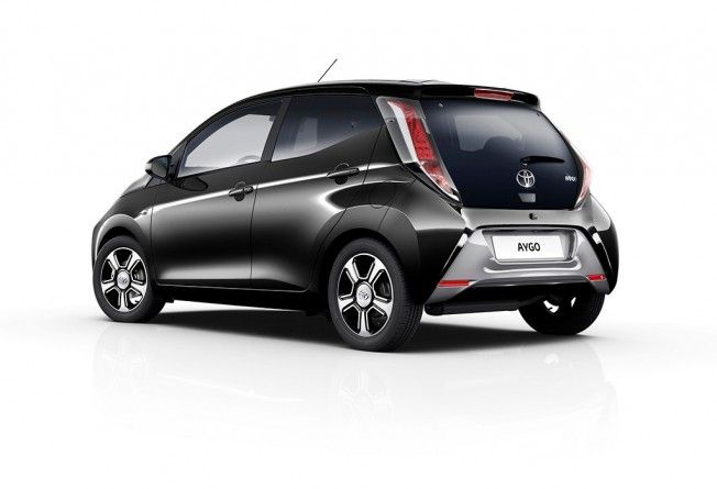 Toyota Aygo x-clusiv - posterior