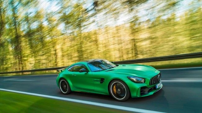 Mercedes-AMG GT R