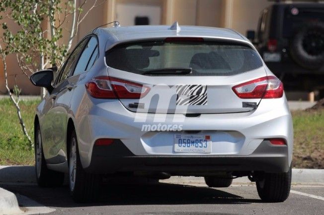 Chevrolet Cruze LT 2017 Hatchback - foto espía