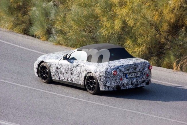 BMW Z5 2018 - foto espía