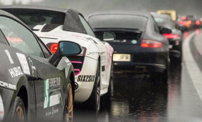 Consejos para salir de ruta en coche en grupo