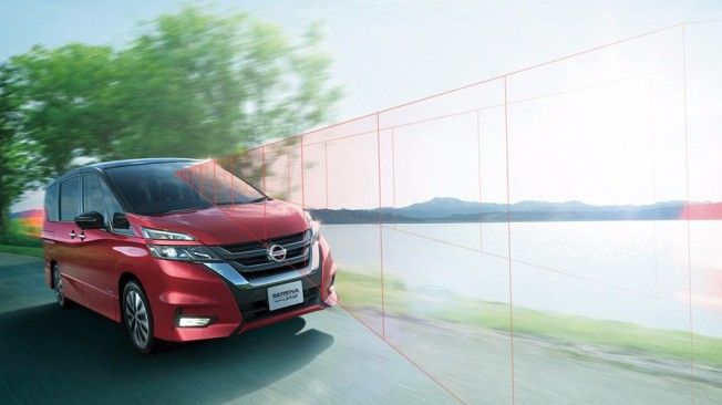 Nissan Serena 2017