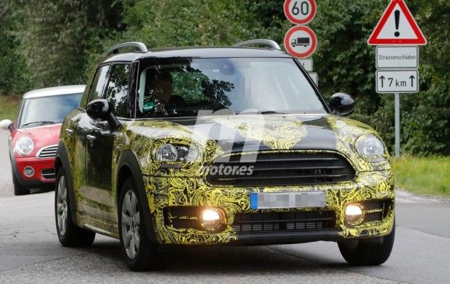 MINI Countryman 2017 - foto espía