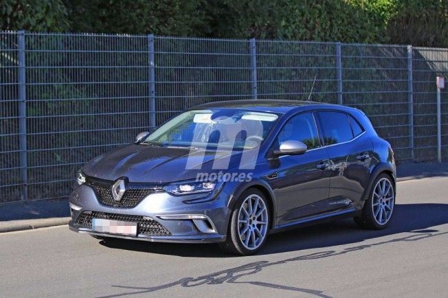 Renault Mégane R.S. 2017 - foto espía