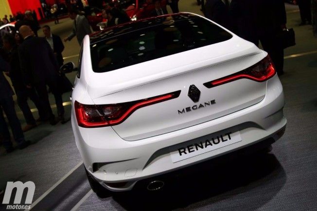 Renault Mégane Sedán 2017 - maletero