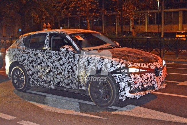 Alfa Romeo Stelvio - foto espía