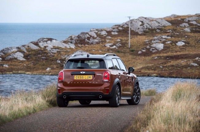 MINI Countryman 2017 - posterior