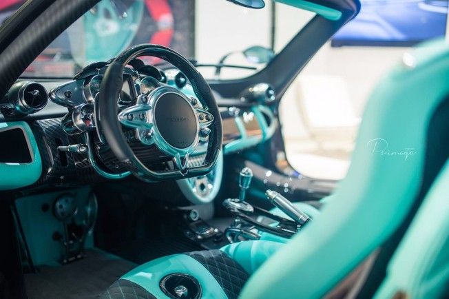 Pagani Huayra Dinastia - interior