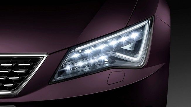 SEAT León 2017 - faros