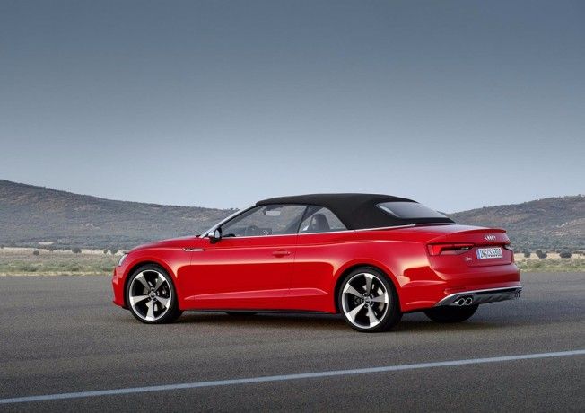 Audi S5 Cabrio 2017 - lateral