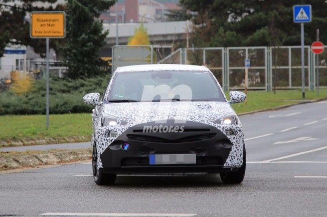 Opel Corsa 2019 - foto espía frontal