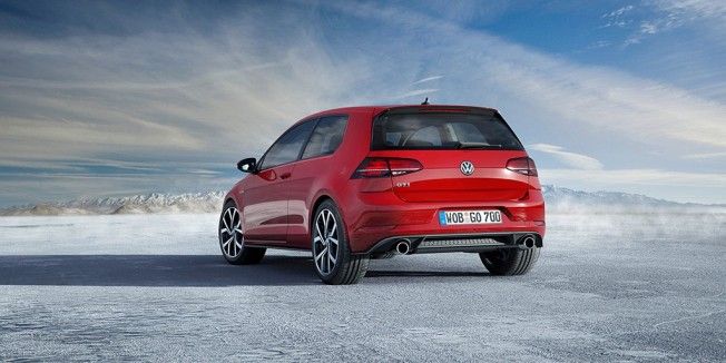 Volkswagen Golf GTI 2017 - posterior