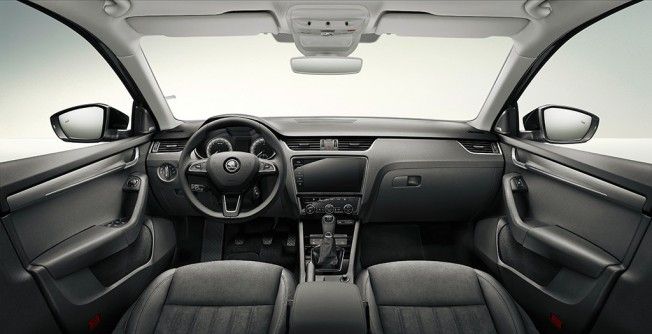 Skoda Octavia 2017 - interior