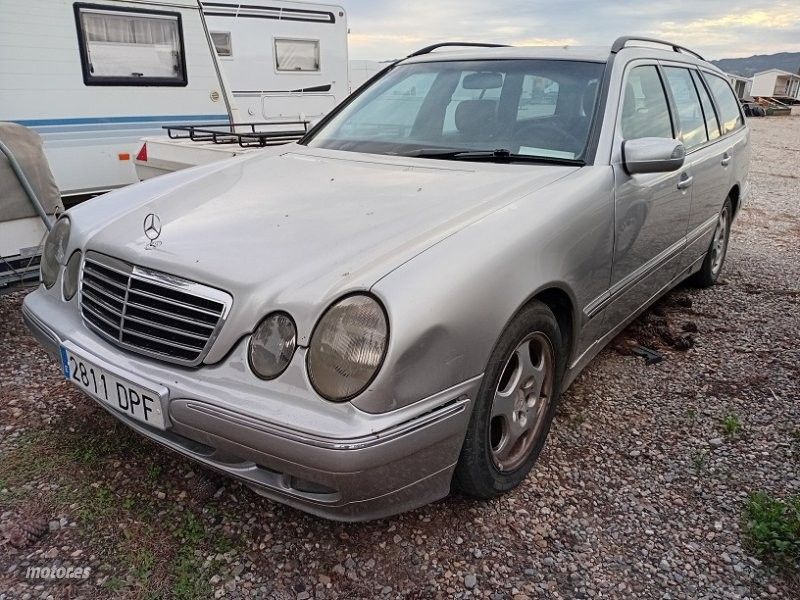 Mercedes Clase E E320 AVANT CDI AVANTGARDE AUT. 197 CV. - Imagen 1