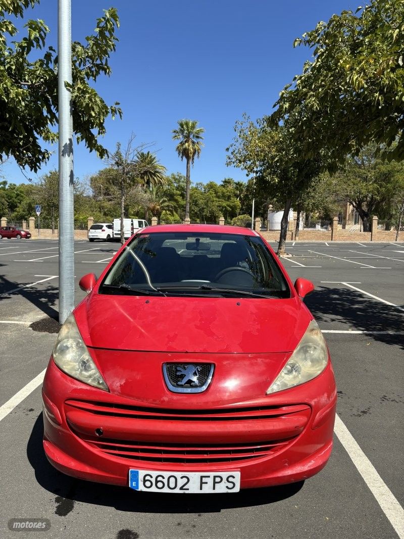 Peugeot 207 Urban - Imagen 1