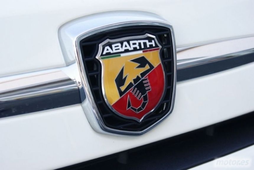 Abarth Days Sevilla: Bienvenidos Abart 500C y Grande Punto Evo.