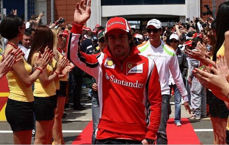 Alonso anima a sus fans: El título aún es posible