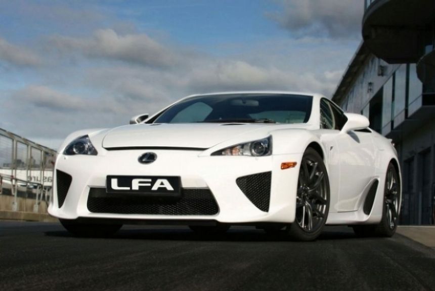 Así suena el Lexus LFA