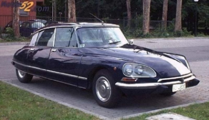 Citroën DS (Distinctive Series)