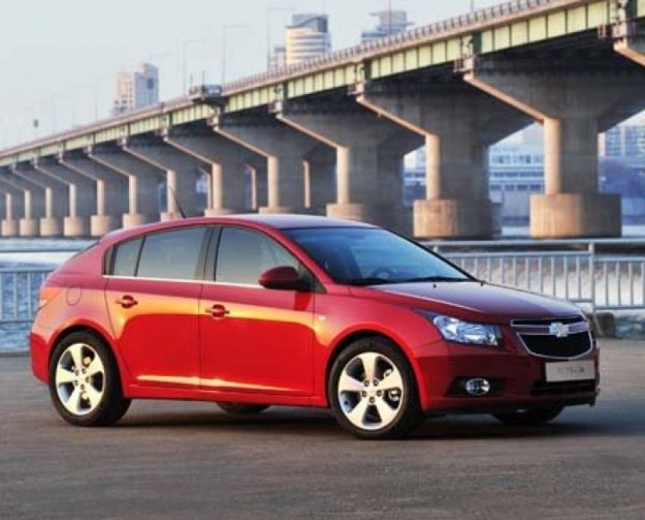 El Chevrolet Cruze HB5 estará disponible en España en pocas semanas