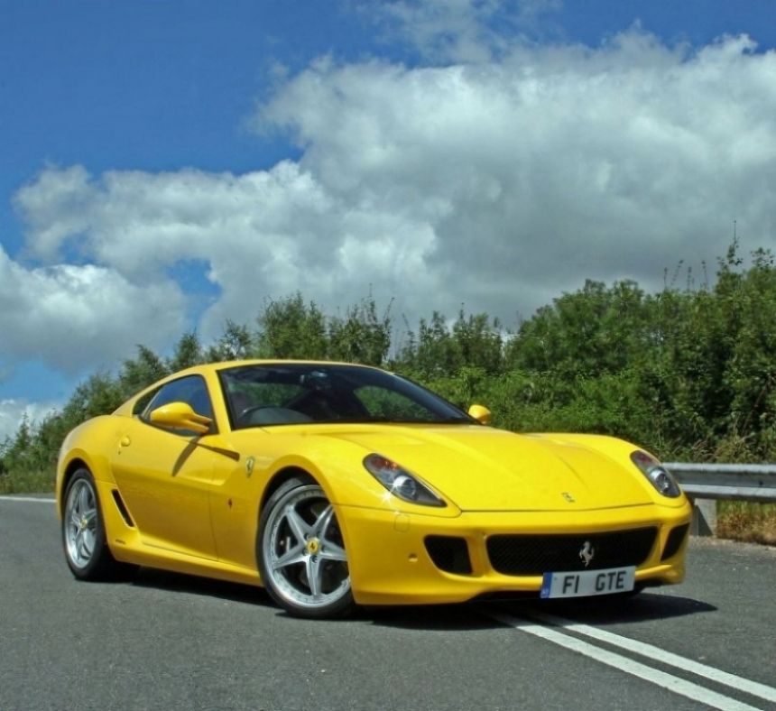 Ferrari 599 GTB Fiorano con el opcional HGTE