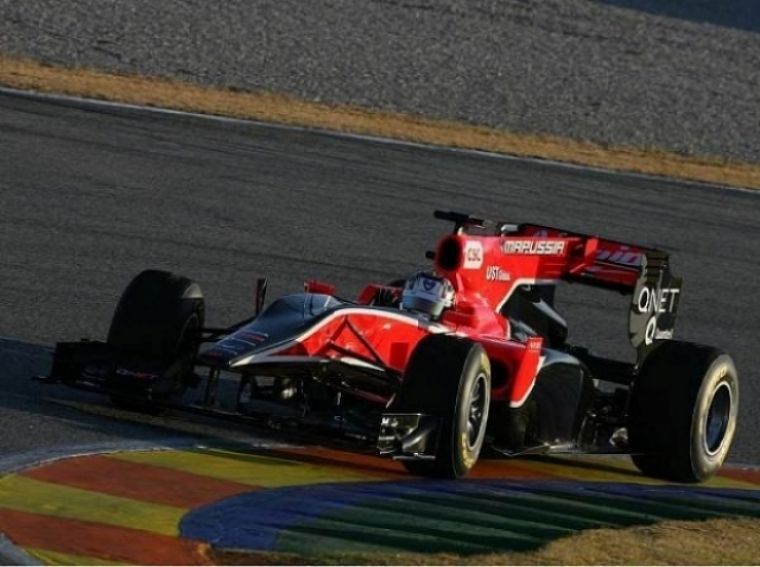 Pretemporada: Primeros tests en Valencia. Virgin con el coche viejo