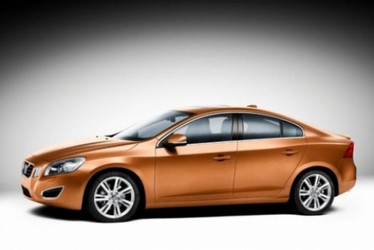 Volvo S60 2010, primeras imagenes