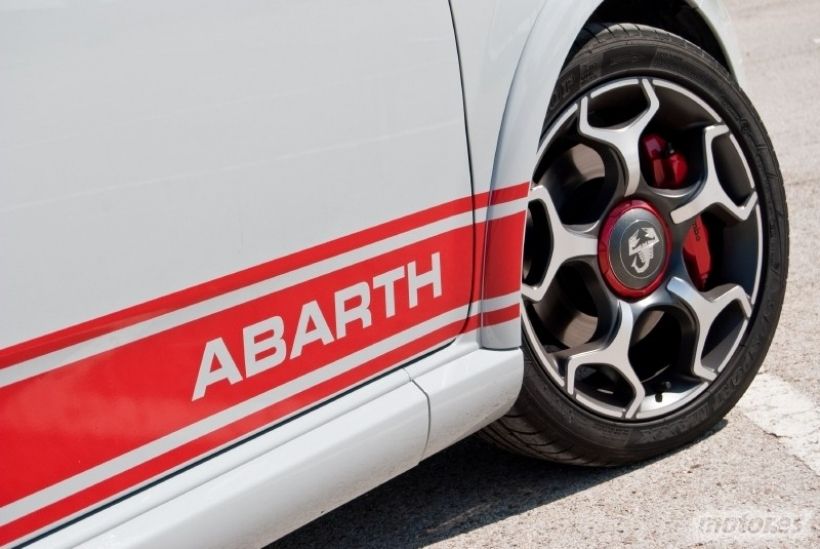 Probamos el Abarth Punto Evo ¿Mejor que el Abarth 500?