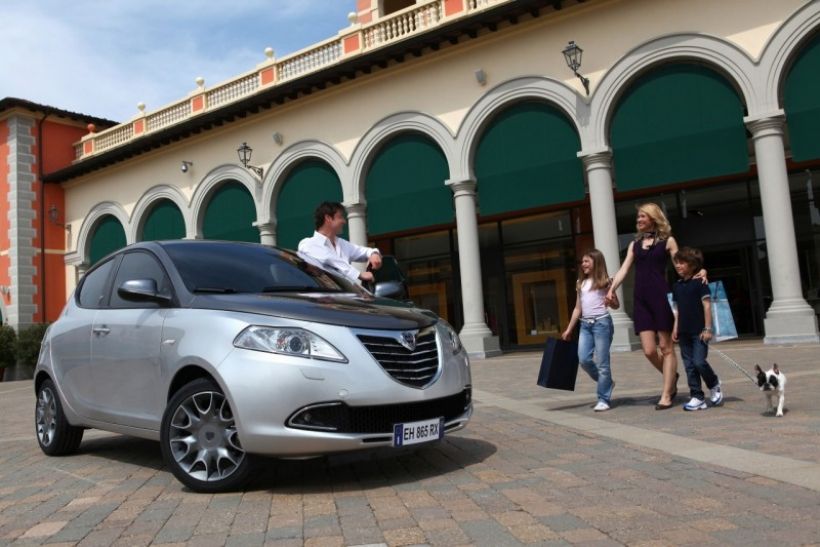 Todos los precios y equipamiento para el nuevo Lancia Ypsilon