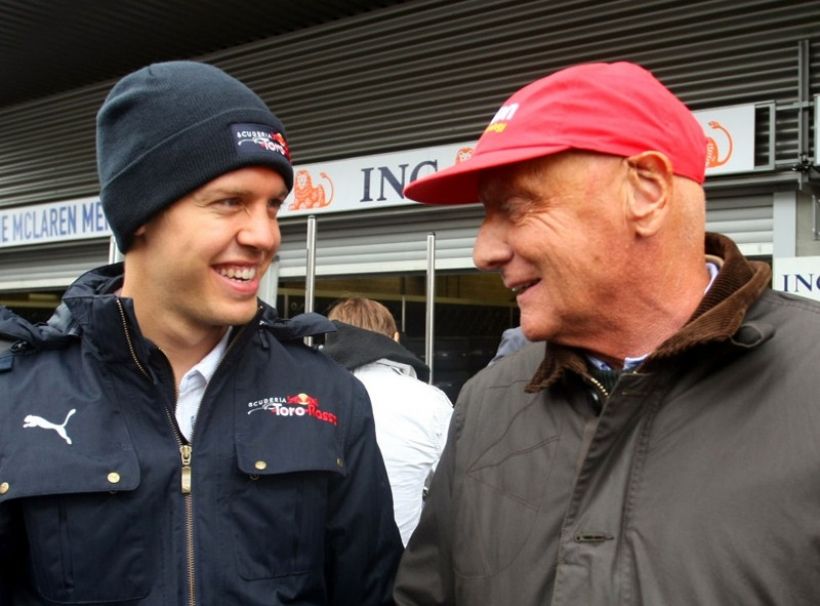 Lauda habla de Vettel: 'Ha demostrado con su valentía que es un verdadero piloto'