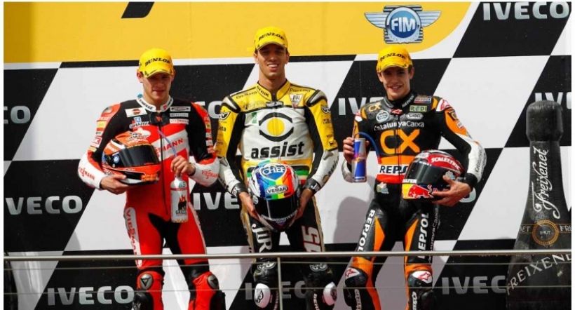 Bradl solo le resta 4 puntos a Márquez