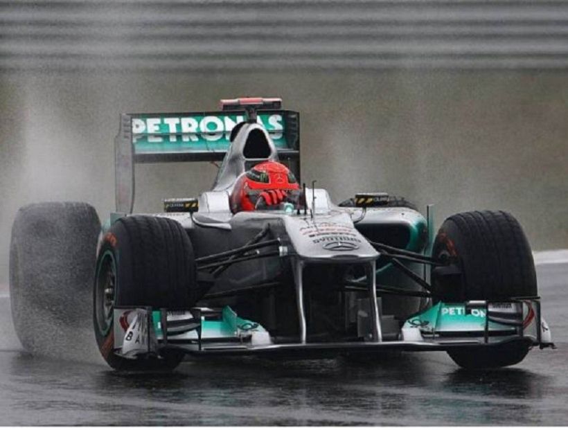 GP Corea 2011, Libres 1:Schumi nada el más rápido