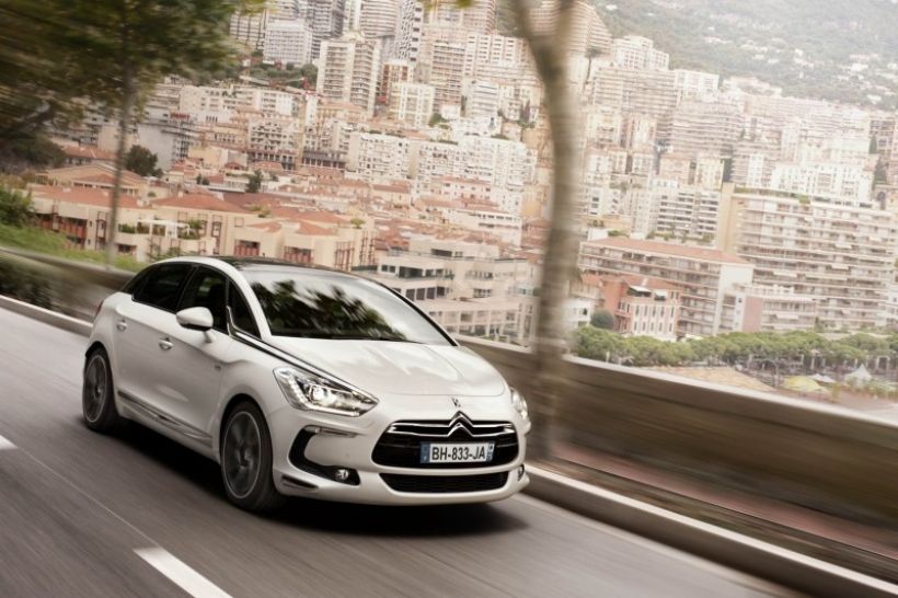 Citroén dará el salto a los hibridos con un premium, el CS5