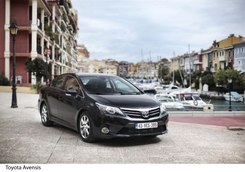 El Toyota Avensis 2012 ya tiene precios para España