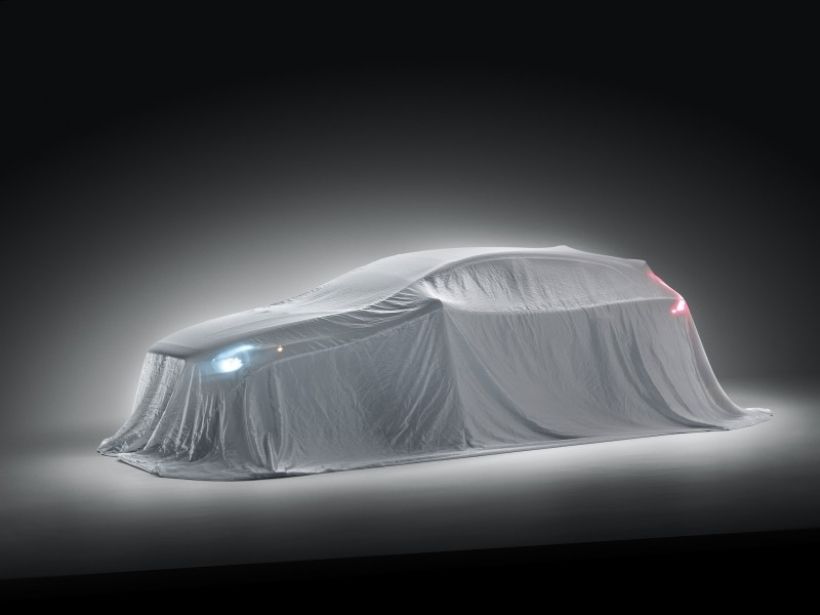 Primer teaser del Volvo V40, el C30 de cinco puertas