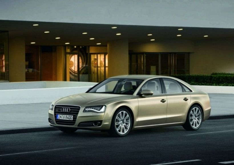 Nueva versión de acceso para el Audi A8