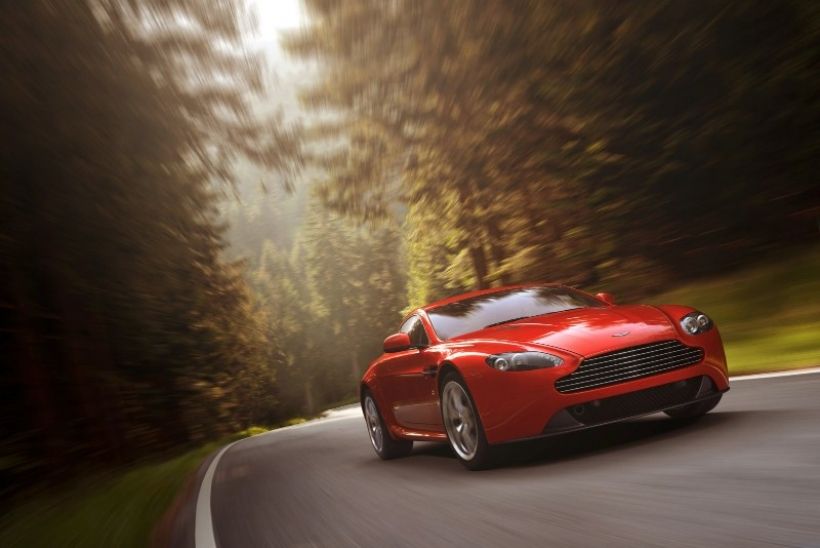 Nueva gama Aston Martin Vantage 2012