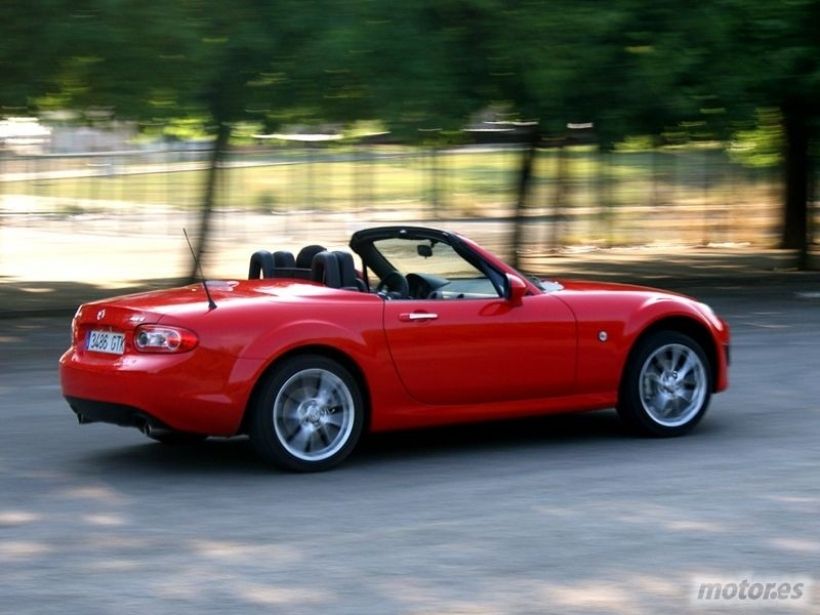 Mazda MX-5 Roadster Coupé 2.0 160cv Aut.. Jinba-ittai