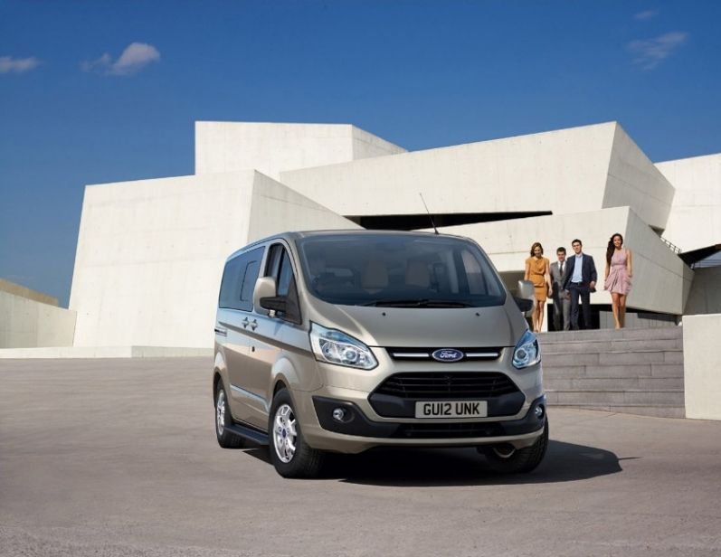 Ford presenta el Tourneo Custom definitivo