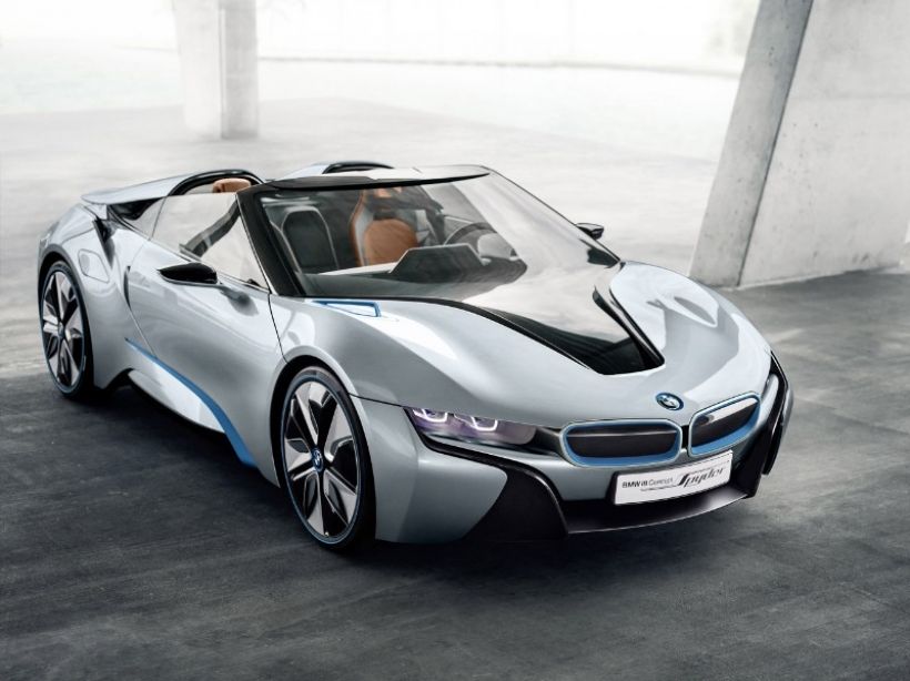 BMW presenta el i8 Spyder