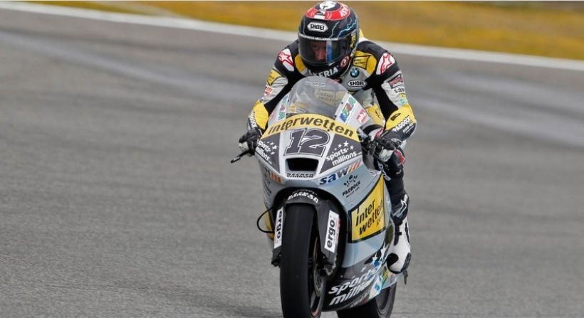 Thomas Luthi gana en Moto 2 y Espargaró nuevo líder del mundial