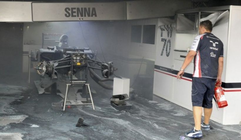 Videos del incendio en el box de Williams