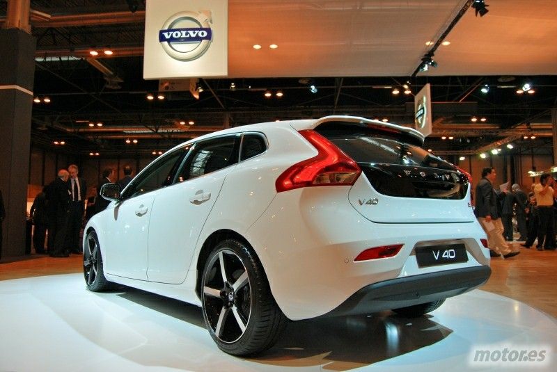 Volvo V40